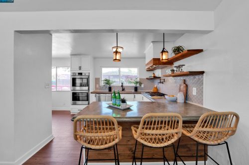 5345 Meadow Wood Pl, Concord CA  94521-1501 exterior