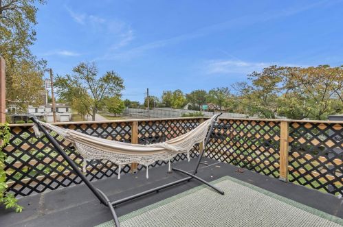 1274 Hawthorne Pl, Saint Louis MO 63130-1328 exterior