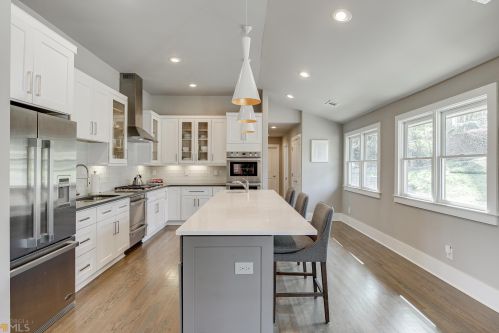 1485 Harts Mill Rd, Atlanta GA  30319-1824 exterior