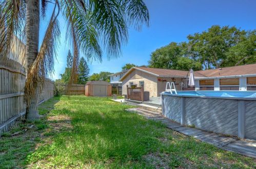 12527 Cardiff Dr, Tampa FL  33625-6593 exterior