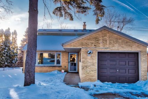 3373 93rd St, Milwaukee, WI 53222-3512