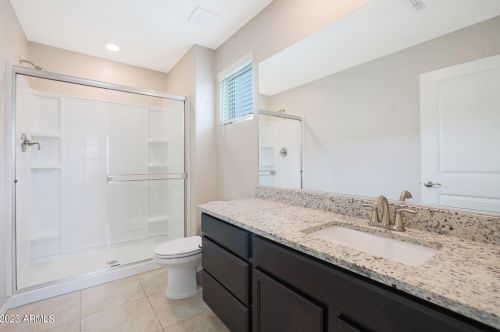 8029 Albeniz Pl, Phoenix AZ  85043 exterior