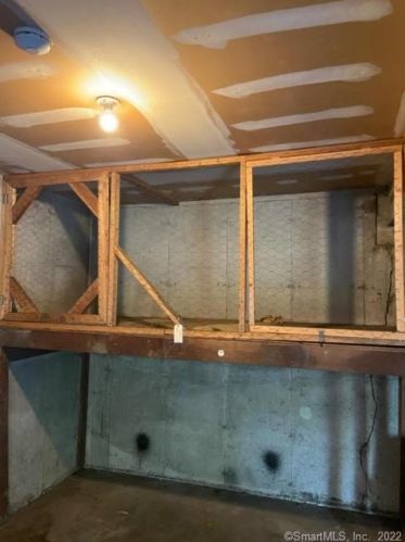 15 Ledgebrook Dr, Norwalk, CT 06854-1015