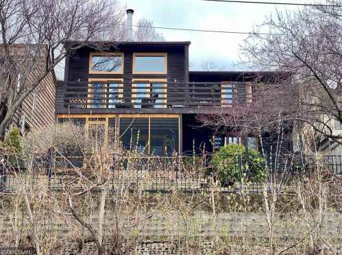 54 Bates Ave, Saint Paul MN 55106-6339 exterior