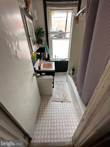 1427 Ormond Ave, Camden NJ 08103-2908 exterior