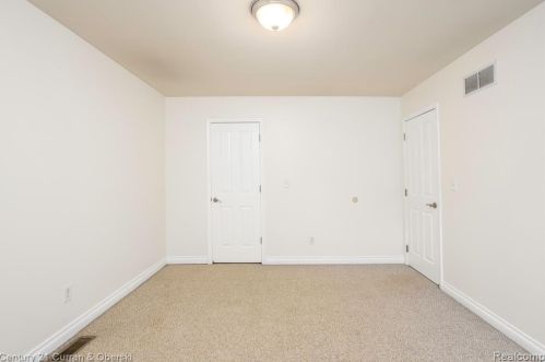 705 Randolph St, Northville MI 48167-1474 exterior