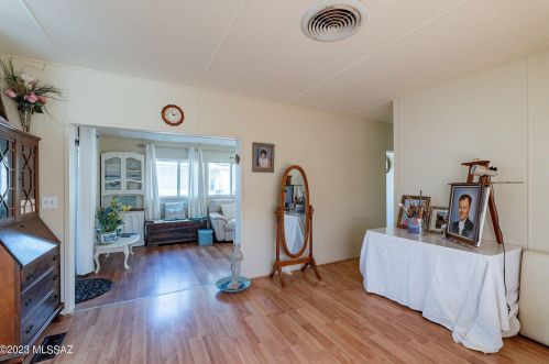 5609 Flying M St, Tucson AZ  85713-6420 exterior