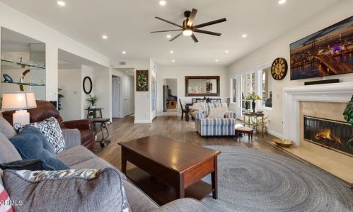 1743 Emerald Isle Way, Oxnard CA  93035-2972 exterior