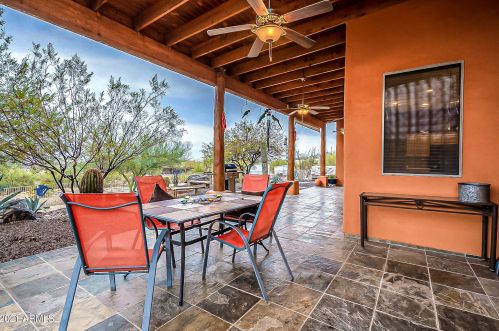 45231 18th St, Phoenix AZ 85022-4560 exterior