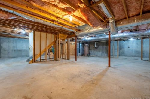 14 Chauncey Dr, Seymour CT 06478-1261 exterior