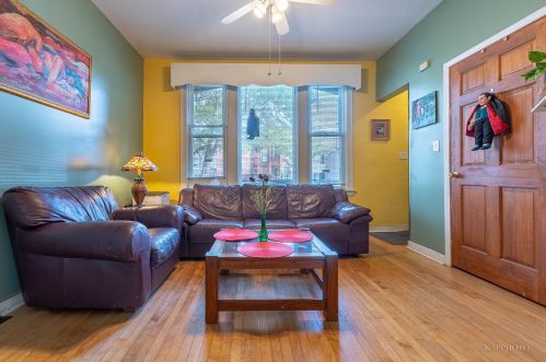 3009 Cullerton St, Chicago, IL 60623-2258