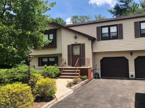 9 Brandywine Ct, Whippany, NJ