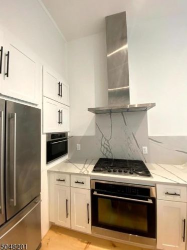 11-A Washington St, Montclair NJ  07042-4521 exterior