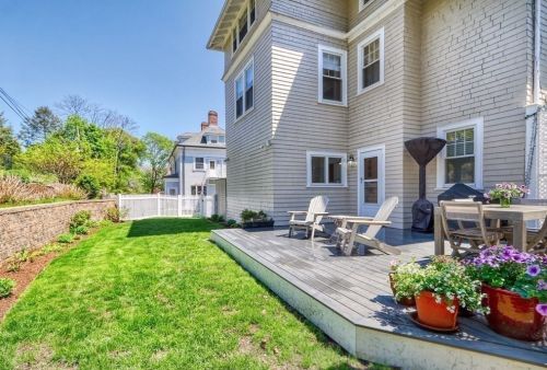 109 Commonwealth Ave, Boston MA exterior