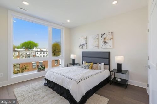 1139 16th St, Washington DC  20002 exterior