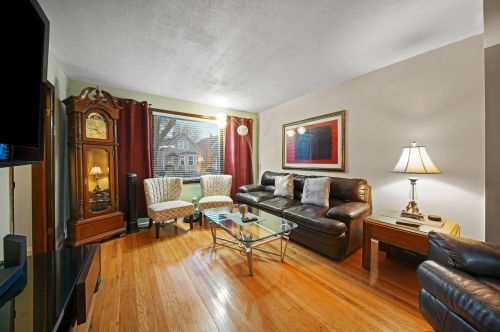 2230 Kenneth Ave, Chicago IL 60652-3531 exterior