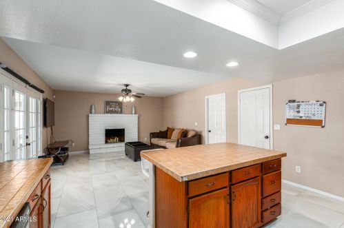 15614 29 Ave, Phoenix AZ 85053-4056 exterior