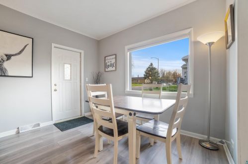 609 2nd St, Duluth MN 55805-2011 exterior