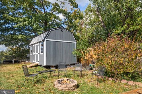 522 B St, Staunton VA 24401-2822 exterior