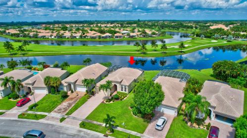 6791 Southport Dr, Boynton Beach FL 33472-6915 exterior