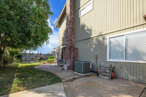 105 Goodell Rd, Folsom CA 95630-5221 exterior