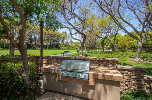 2979 Cyn Ave, San Diego CA 92123-4653 exterior