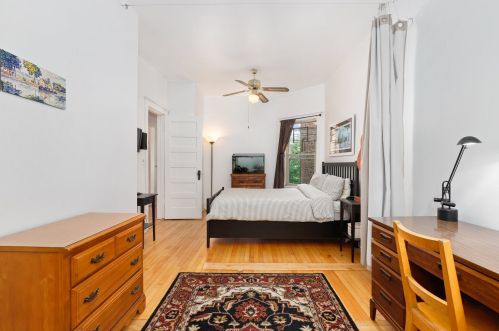 1466 Farragut Ave, Chicago IL 60640-1010 exterior