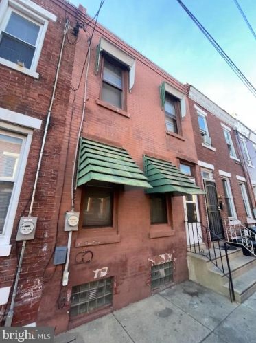 1673 Dounton St, Philadelphia, PA 19140-2907