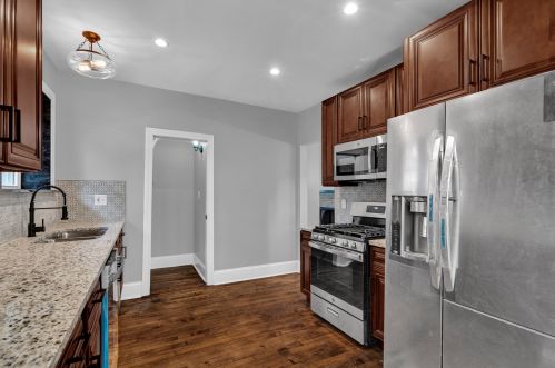 11362 Oakley Ave, Chicago IL 60636-3634 exterior