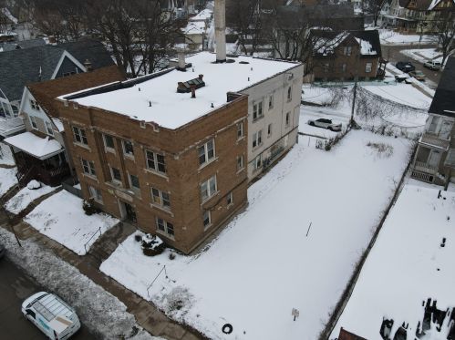 4122 Lisbon Ave, Milwaukee, WI 53208-1877