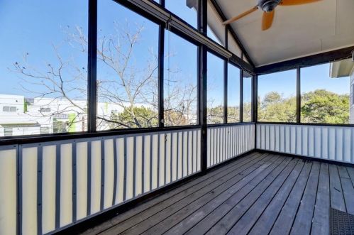 218 Fletcher St, Austin TX 78704-5031 exterior