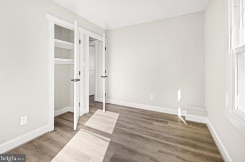 6106 Kings Hwy, Alexandria VA 22303-2416 exterior