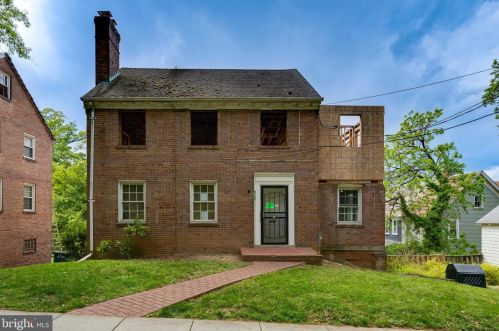 3722 13th St, Washington DC 20010-1411 exterior