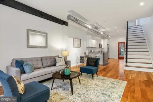 407 Fairmount Ave, Philadelphia PA  19123-2743 exterior