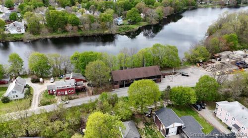 79 Commerce Ave, Killingly CT 06239-2804 exterior