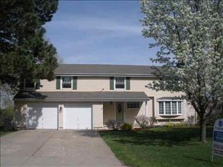 2137 113 St, Omaha NE  68164-3610 exterior