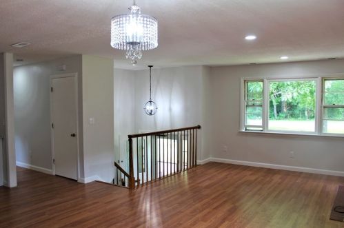 277 Grove St, Worcester MA 01605-3905 exterior