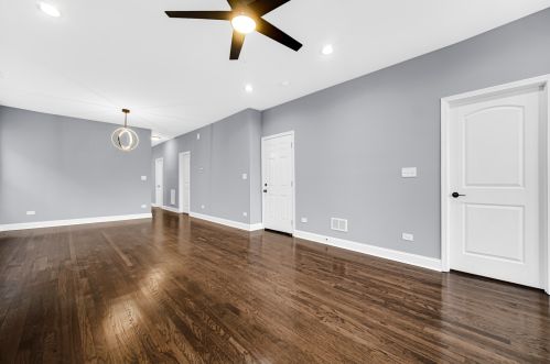 8154 Grn St, Chicago IL 60620-3146 exterior