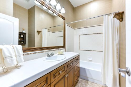 4054 Borders Dr, Folsom CA 95762-5415 exterior