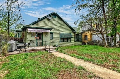 1222 Sears St, Denison TX 75021-2741 exterior