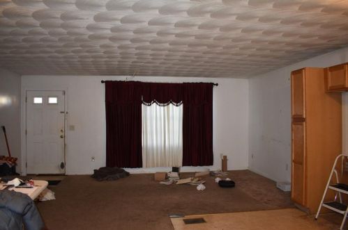 164 Dora St, Providence, RI 02909-3823