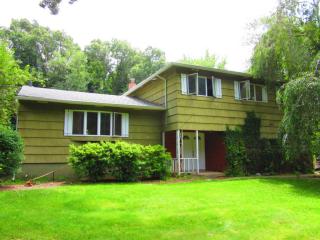 6 Birch Run Ave, Parsippany, NJ 07834-3501