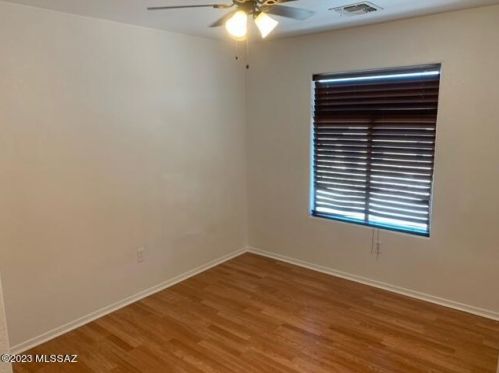 7916 Baja Stone Ave, Tucson AZ  85756-8477 exterior