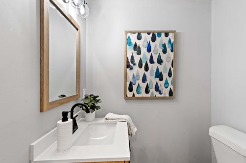 3937 Howley St, Pittsburgh PA  15224-1416 exterior