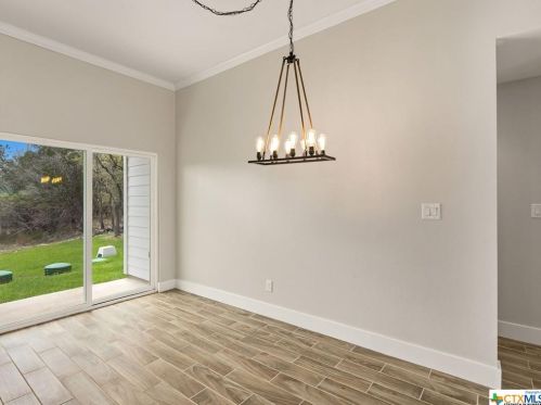 141 Lakeview, Spring Branch TX 78070-5398 exterior