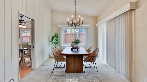 1100 Lincoln Ave, Fullerton CA 92831-4506 exterior