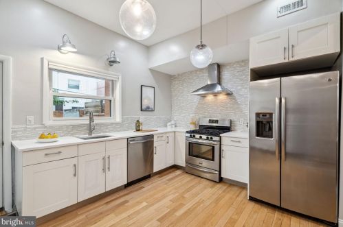 1228 Mckean St, Philadelphia PA  19148-2208 exterior