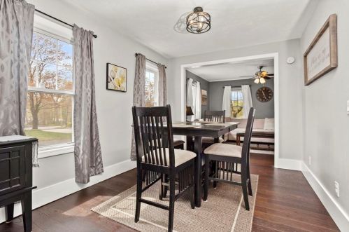 11 Edlin St, Worcester MA 01603-1945 exterior