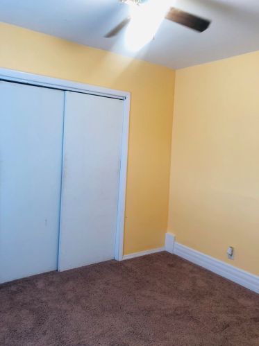 429 Ctr St, Waukegan IL 60085-3829 exterior