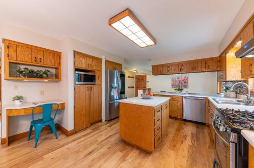 7021 Waterford Ave, Milwaukee WI  53220-2419 exterior